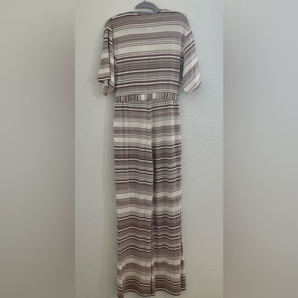 NWT L*Space Striped V Neck Jumpsuit in Tan and Mocha - Picture 6 of 6